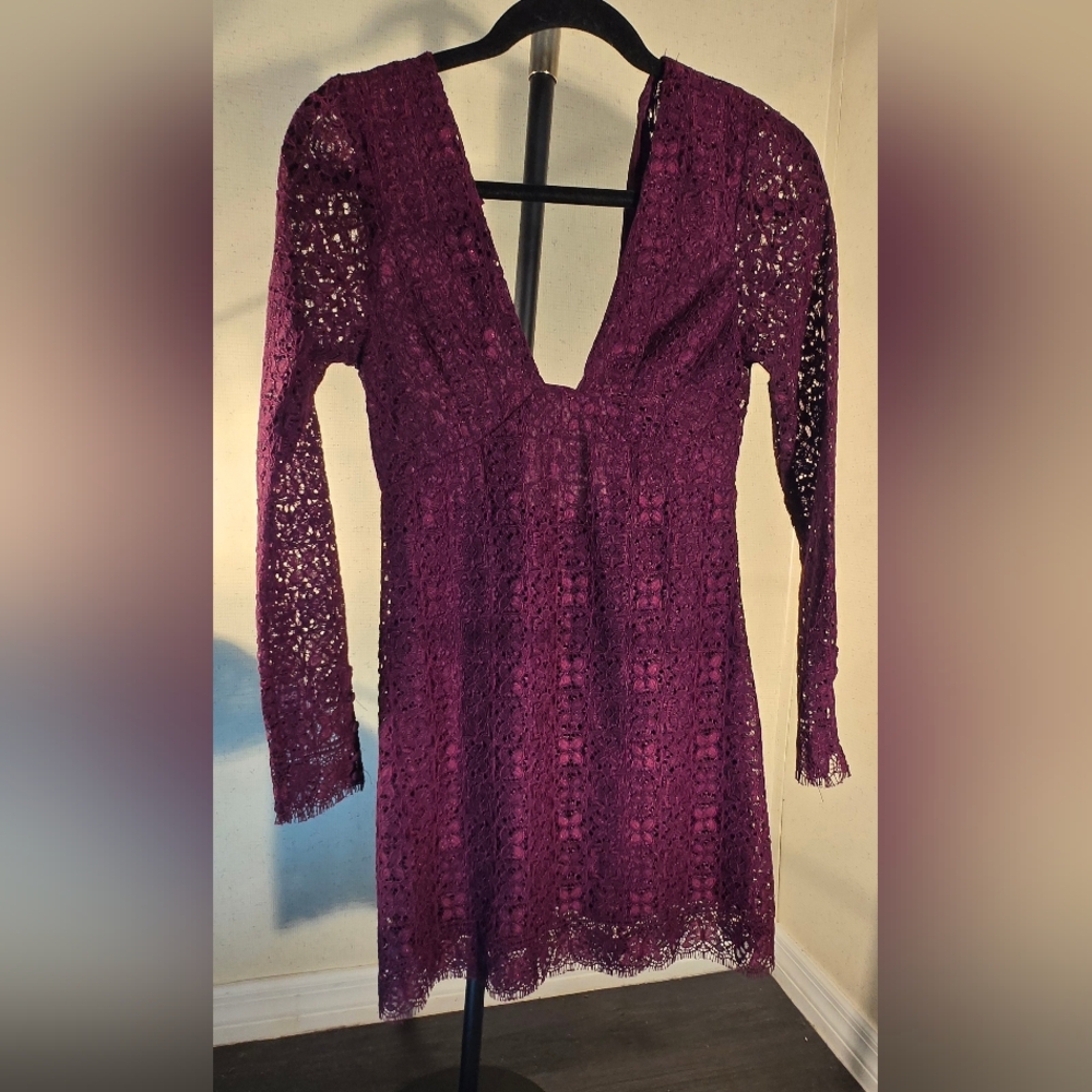 FLAW‎ Free People Honey Honey Minidress in Potent Purple Sexy Lace Mini Size 0